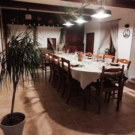 Gite Au Gre Du Vent - 12 Personnes - Calme, Nature Et Confort La Goutelle Extérieur photo